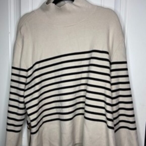 H&M Stripe Mockneck Sweater - Picture 1 of 2